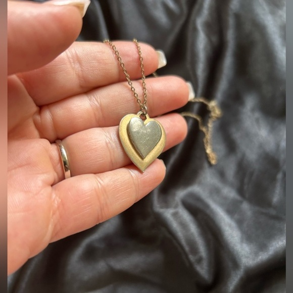 Vintage Jewelry - 🖤Vtg💕double heart pendant  15” choker